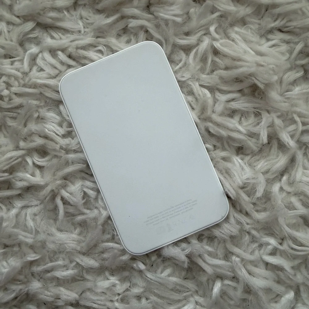 iPhone Air MagSafe Battery